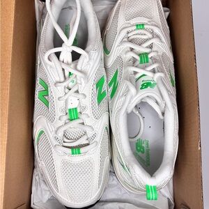 BRAND NEW - New balance 530 in neon green